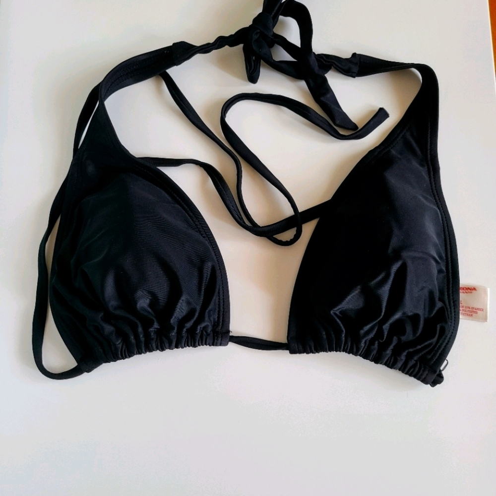 Bikini halter top